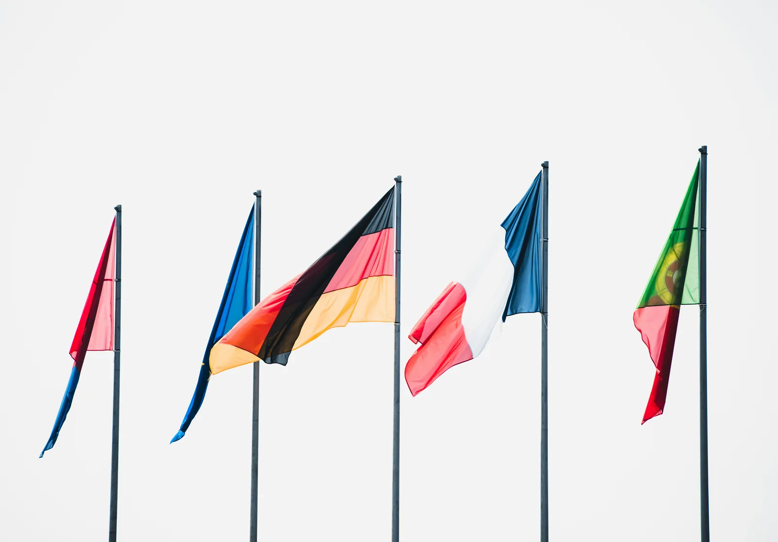 Mit einer e Training Agentur Sprachbarrieren überwinden und Teams weltweit schulen